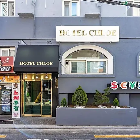 Hotel Chloe